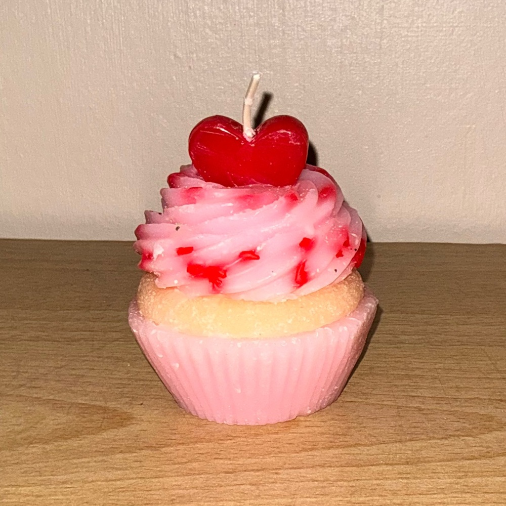 Target Bullseye Playground Mini Figural Cupcake Dessert Candle
